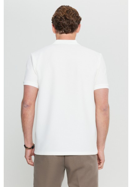 Slim Fit Dar Kesim Polo Yaka Jakarlı Esnek Tişört indirimleri