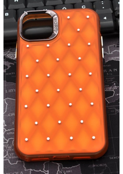 iPhone 13 Uyumlu Baklava Desenli Pırlanta Taşlı Sert Kapak Kılıf Turuncu fiyatları