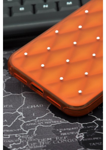 iPhone 13 Uyumlu Baklava Desenli Pırlanta Taşlı Sert Kapak Kılıf Turuncu indirimleri