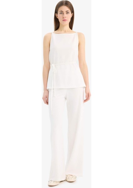 Regular Fit Kayık Yaka Bağcıklı Pike Kolsuz Bluz E5778AX25SP