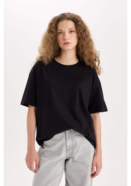 Oversize Geniş Kalıp Basic Düz Bisiklet Yaka Kısa Kollu Tişört V4136AZ25SM