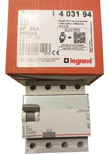Yangın Korumalı Kaçak Akım 4p 25A 300MA Ac Tipi 400V~