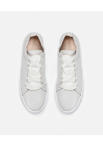 Büzgülü ve kurdele bağcıklı sneaker IW6240062013023 indirimleri