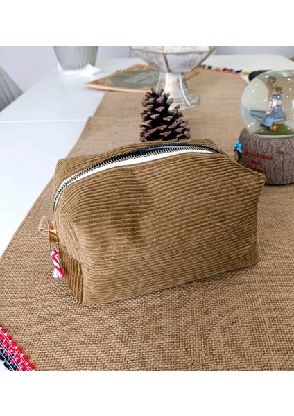 Zeytin Yeşili Geniş Hacimli İtalyan Kadife Kumaş Organizer Makyaj Çantası Çok Amaçlı Seyehat Çantası - Orta Boy fırsatları