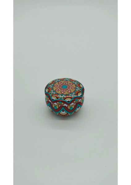 Desenli Kapaklı Kokulu Mum modelleri