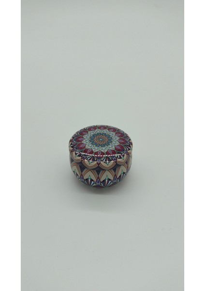 Desenli Kapaklı Kokulu Mum indirimleri