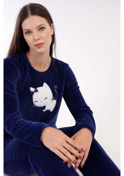Indigo Kadın Uzun Kollu Kadife Pijama Takımı