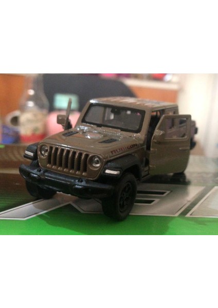 Oyuncak Metal Model Jeep 1 / 36 Çek Bırak Yeşil Rubicon Gladiatör fiyatları