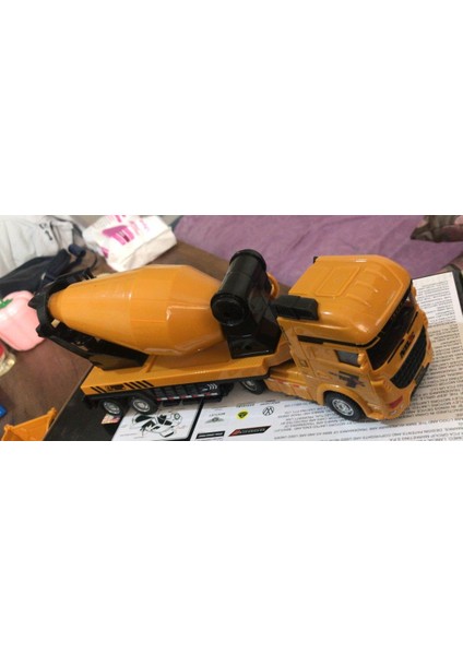 Oyuncak Koleksiyon Iş Makinaları Mikser Kamyonu Beton Dökücü 25 cm fiyatları