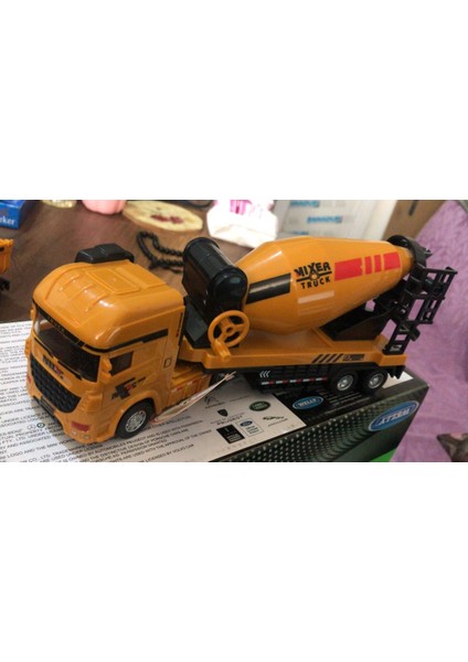 Oyuncak Koleksiyon Iş Makinaları Mikser Kamyonu Beton Dökücü 25 cm fırsatları