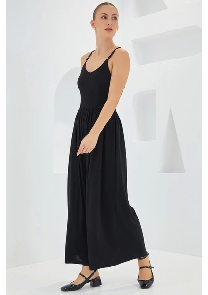 7029 Bol Paça Askılı Tulum - Siyah