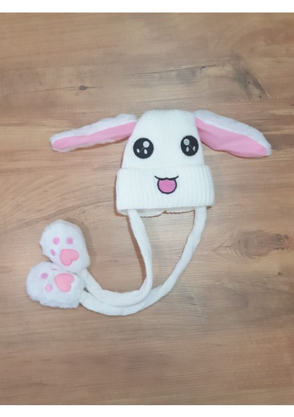 Antkırtasiyeaksesuar Hareketli Kulaklıklı Bere