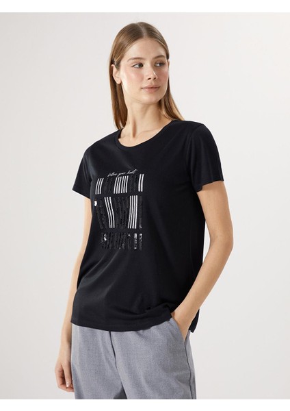 Lcwaıkıkı Classic Bisiklet Yaka Pul Payet Işlemeli Kadın Tişört