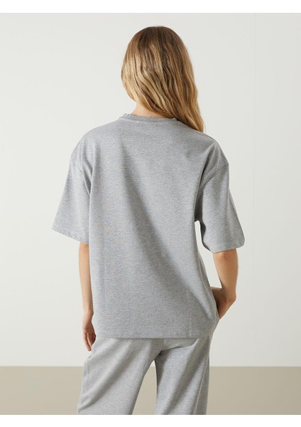 Lcw Vision Bisiklet Yaka Oversize Kadın Tişört fırsatları