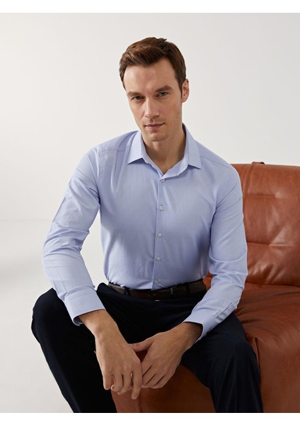 Lcwaıkıkı Formal Slim Fit Uzun Kollu Çizgili Armürlü Erkek Gömlek