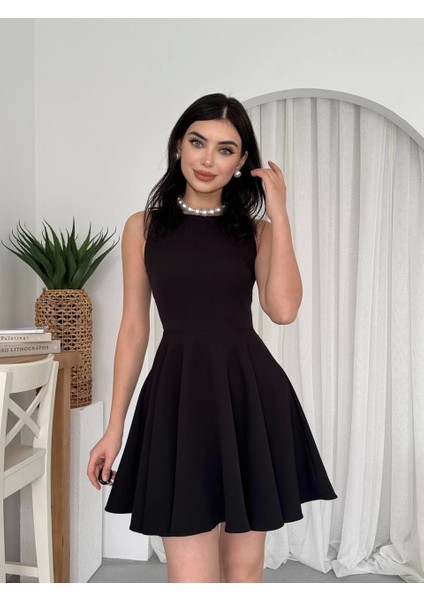 Berl Cep Detaylı Elbise