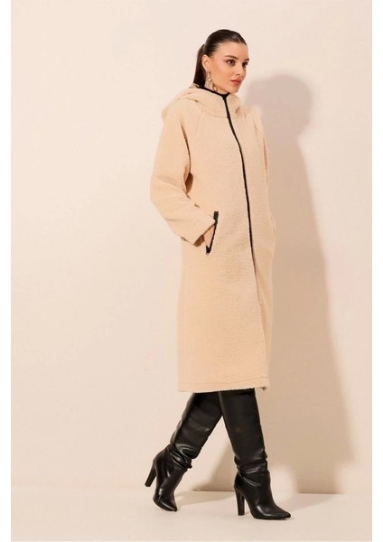 9132 Kapüşonlu Peluş Kaban Krem