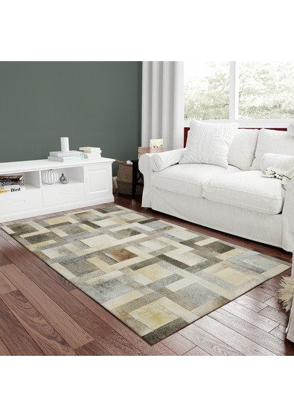 Bej ve Gri Geometrik Desenli Dana Derisi Patchwork Halı