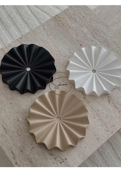 Dekoratif Dalgalı 21 cm Bej Tabak