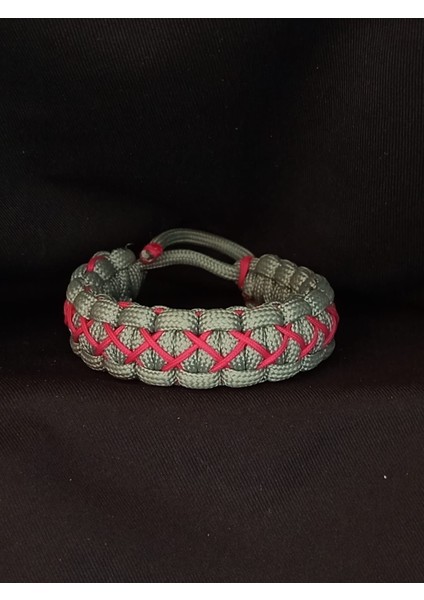 Paracord Gri Çapraz Işlemeli Bileklik