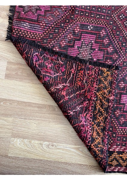 164 x 247 cm Geometrik Desenli Kilim, Pembe ve Kırmızı Yün Kilim, El Dokuma Vintage Halı, Yumuşak ve Şık Kilim fırsatları