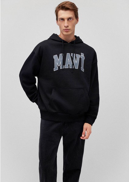Logo Baskılı Kapüşonlu Siyah Sweatshirt 067149-902