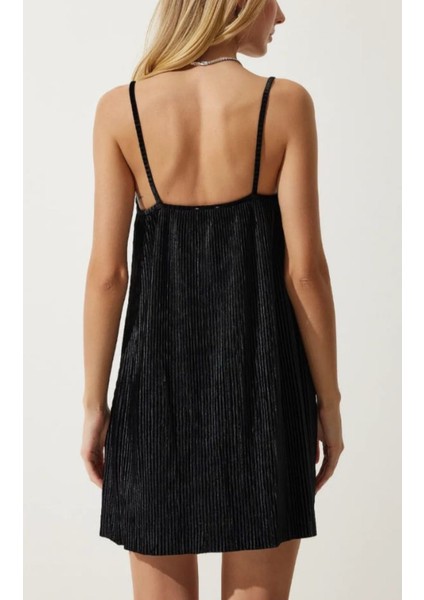 Kadın Fitilli Siyah Kadife Mini Elbise fırsatları