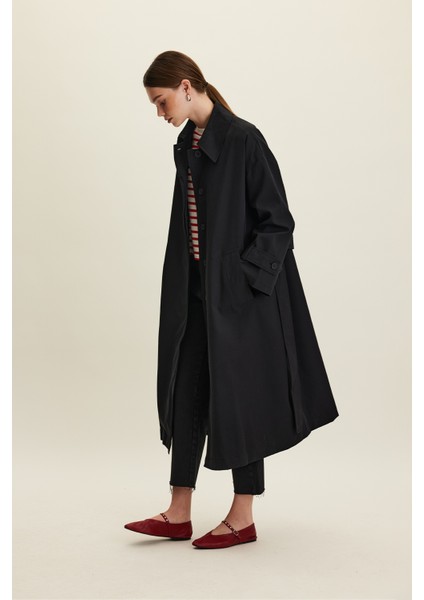 Kemerli Oversize Gabardin Trençkot Siyah fiyatları
