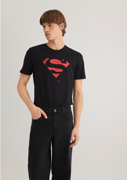 Superman Baskılı Siyah Tişört 066875-900 fiyatları