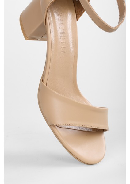 Kadın Aria Ten Cilt Tek Bantlı Kalın Topuklu Ayakkabı indirimleri