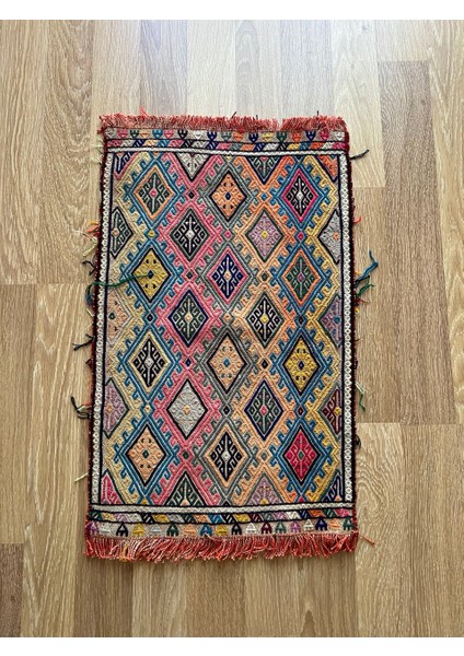 49 x 77 cm Eşsiz El Dokuma Türk Kilimi, Vintage Yün Halı, Harika Renkli Anadolu El Yapımı Yün Kilim, Geleneksel Kilim