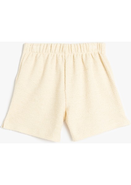 Pamuklu Düğme Detaylı Yırtmaçlı Tüvit Şort fiyatları