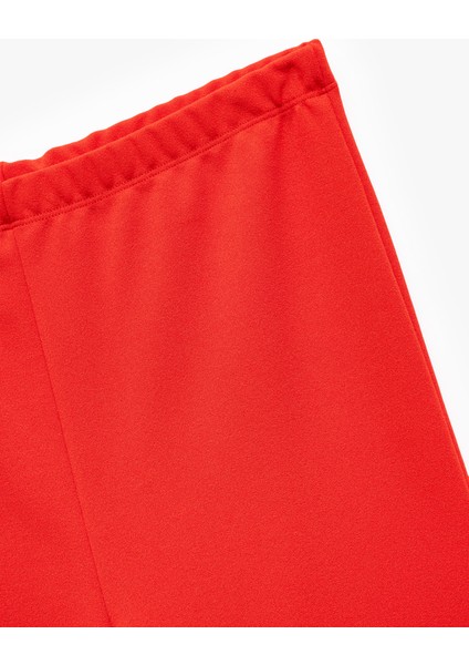 Yırtmaç Detaylı Dar Kesim Ispanyol Paça Pantolon