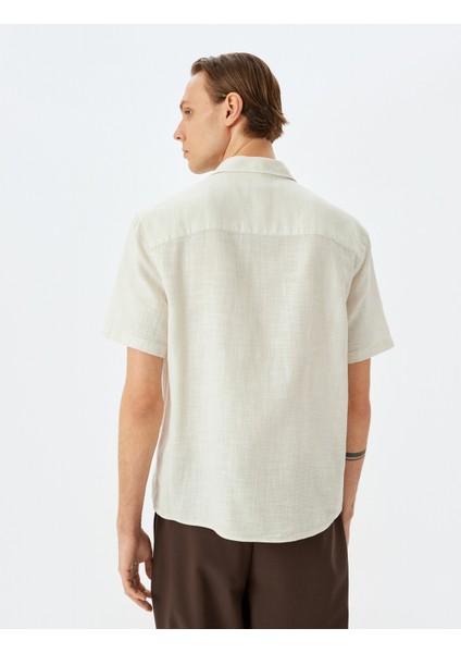 Pamuklu Düğmeli Kısa Kollu Gömlek fırsatları