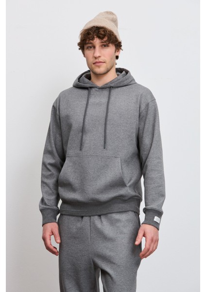 Kanguru Cepli Kapüşonlu Teknik Sweatshirt