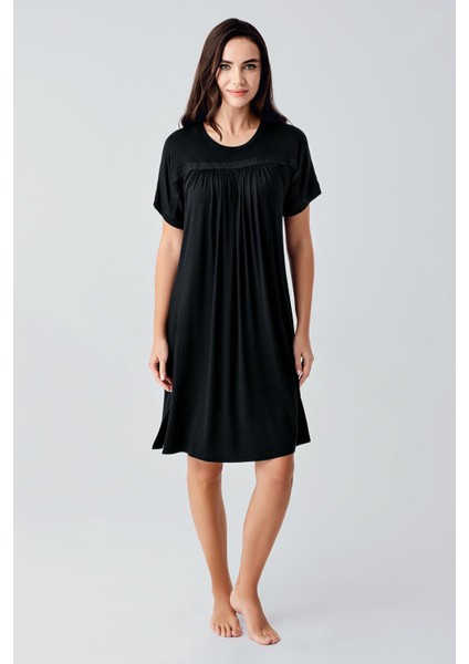 Dantelli Kısa Kollu Esnek Viskoz Gecelik 17104