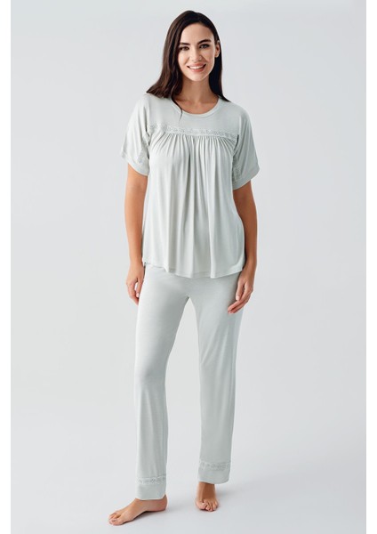 Dantelli Kısa Kollu Esnek Viskoz Pijama Takım 17204