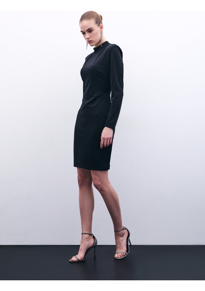 Parlak Kısa Elbise - Siyah fiyatları