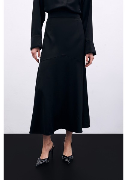 Kesik Detaylı Saten Etek - Siyah modelleri