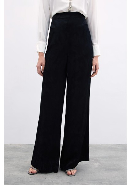 Jakarlı Bol Paça Pantolon - Siyah modelleri