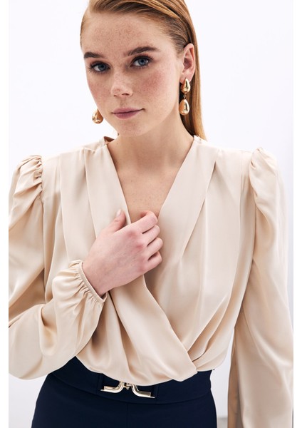 Kruvaze Vatkalı Bodysuit - Bej fırsatları