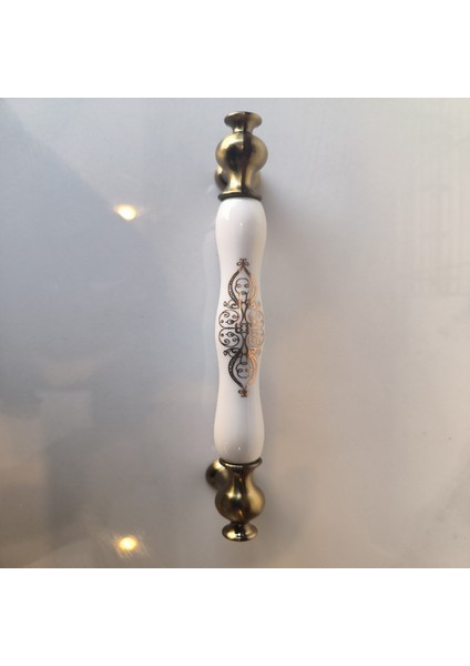 2412 - Aruh - Antik Füme Renk Porselen Kulp Desen 40 ( 2 Delik Arası16 Cm)