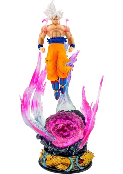 Dragon Ball Goku Saiyan Model Süs Yanabilir (Yurt Dışından)