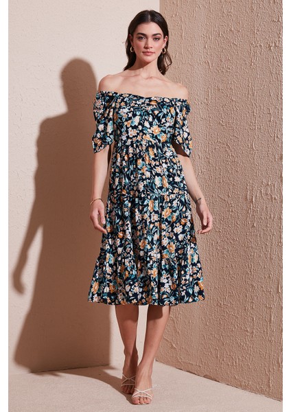 Desenli Oversize Fit Carmen Yaka Büzgü Detaylı Midi Boy Elbise Bayan Elbise 6782169