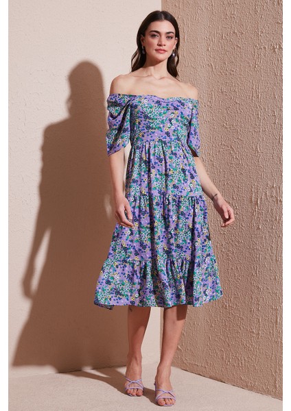Desenli Oversize Fit Carmen Yaka Büzgü Detaylı Midi Boy Elbise Bayan Elbise 6782169