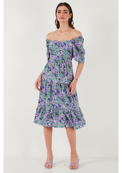 Desenli Oversize Fit Carmen Yaka Büzgü Detaylı Midi Boy Elbise Bayan Elbise 6782169 indirimleri