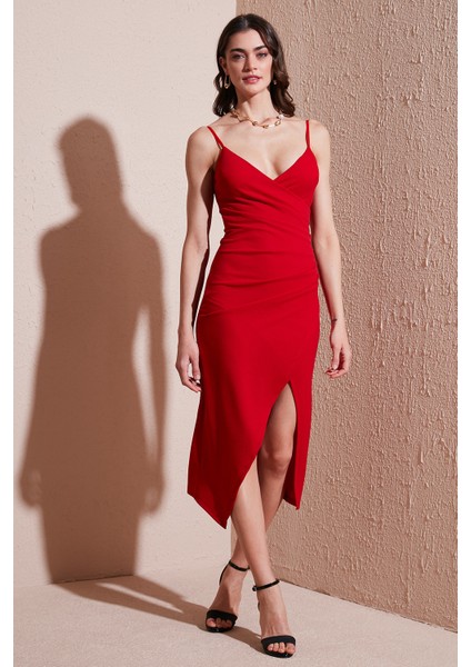 Slim Fit V Yaka Drape Detaylı Yırtmaçlı Midi Boy Elbise Bayan Elbise 6789961