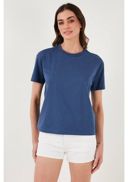 Pamuklu Oversize Fit Bisiklet Yaka T Shirt Bayan T Shirt 5866097