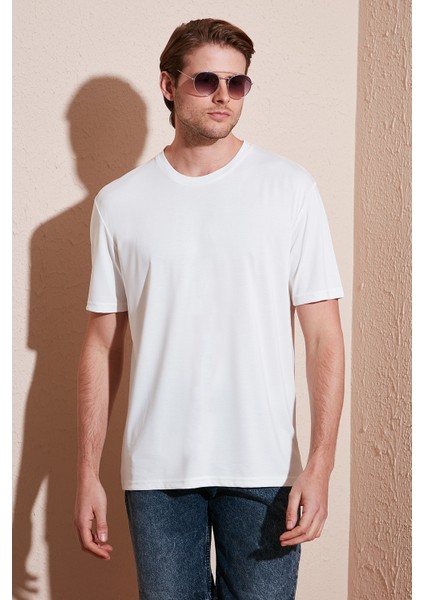 Regular Fit Bisiklet Yaka Basic T Shirt Erkek T Shirt 5902924