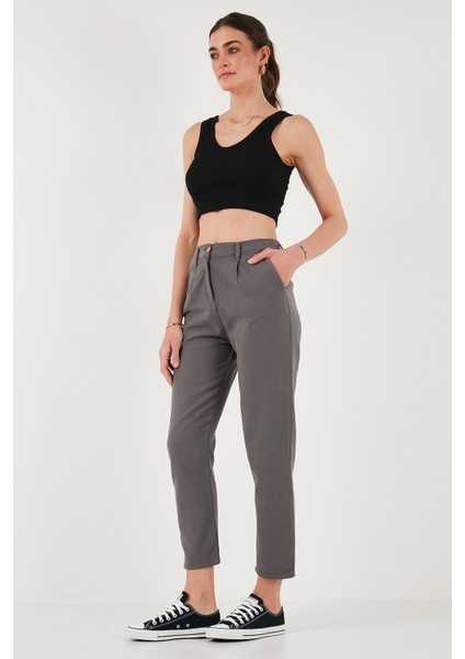Pamuklu Slim Fit Normal Bel Düz Paça Pantolon Bayan Pantolon 668Y5121